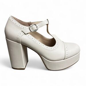 Coutgo Mary Jane T-Strap Platform Chunky Heel Pumps 7.5 Retro Vintage Indie